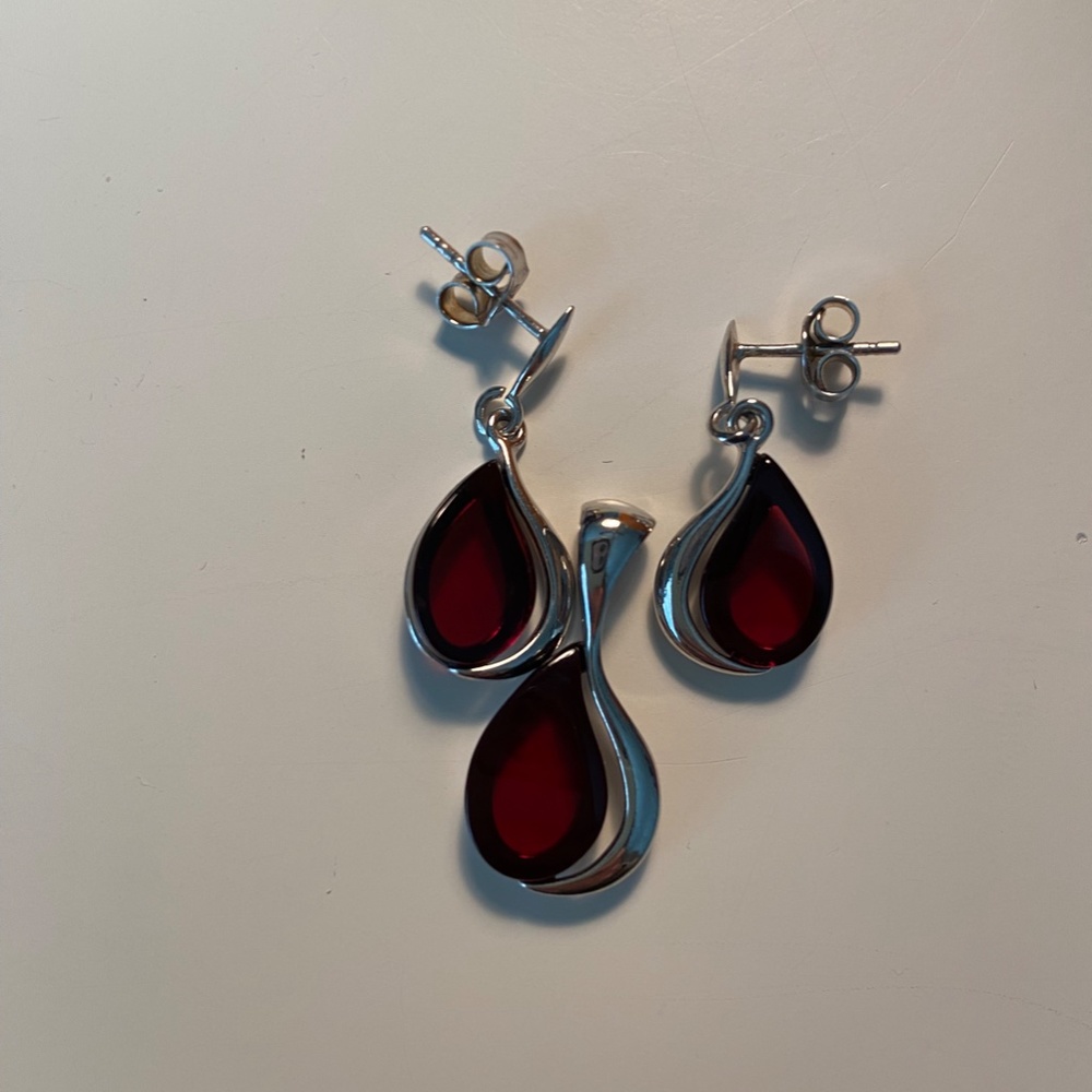 Sterling silver amber earrings and pendant set
